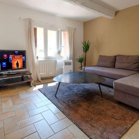 Appartement Centre Ville St Maxime, Plage A Pied 생트막시메 외부 사진